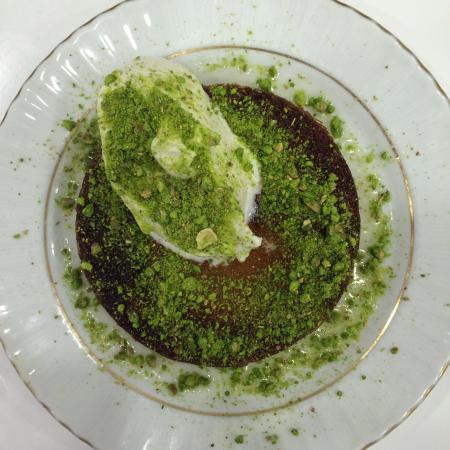 Künefeci Şefikoğulları